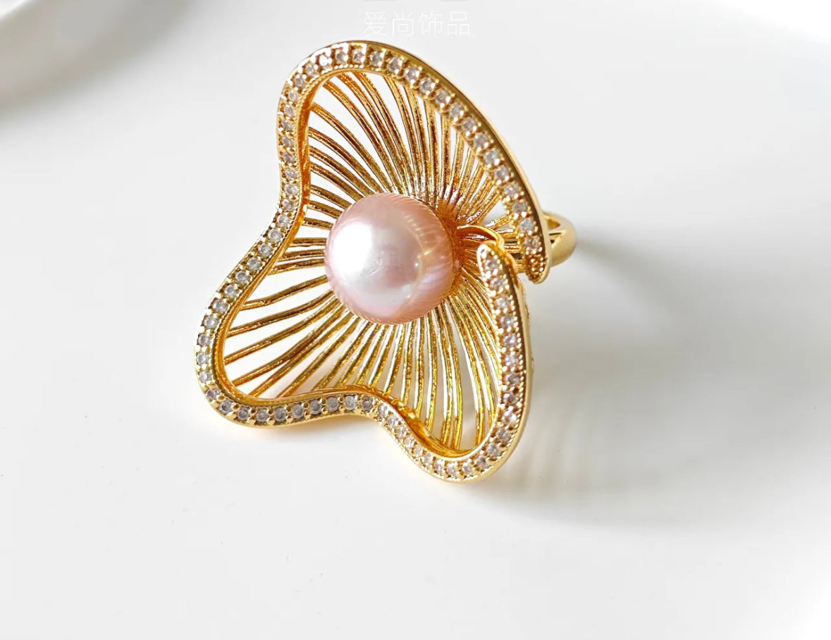 Lavender pearl ring